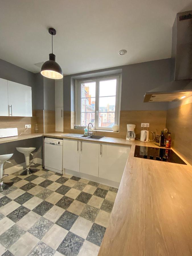 Appartement Chic, 3 Chambres, Hyper Centre-Ville, Parking Payant อาเมียงส์ ภายนอก รูปภาพ